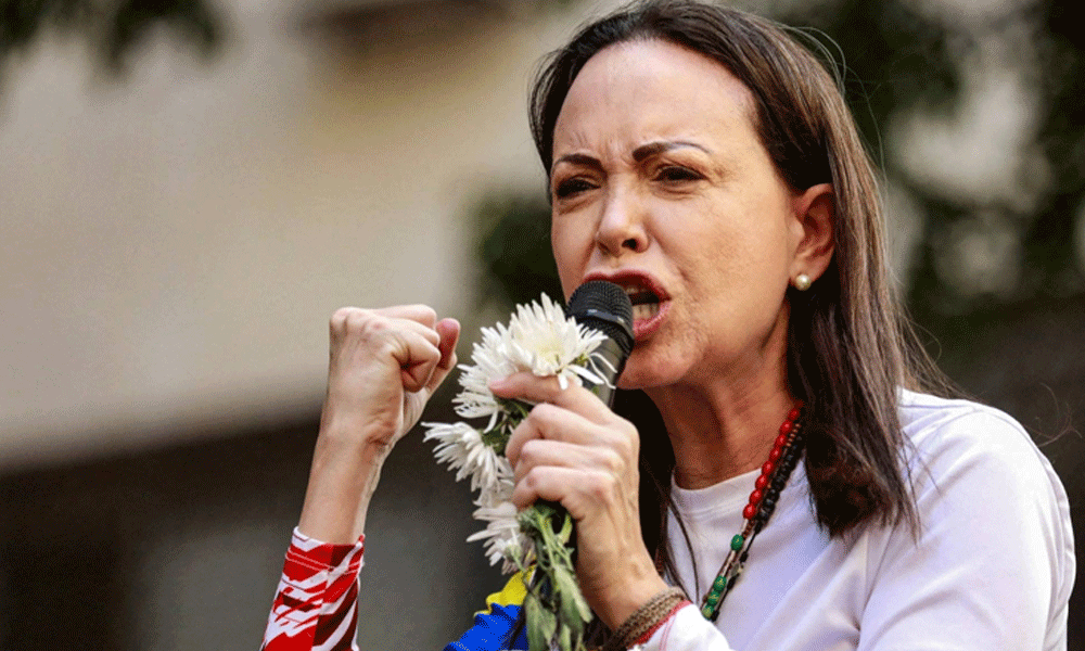 ভেনেজুয়েলায় সরকার পরিবর্তনের ডাক দিলেন মাচাদো